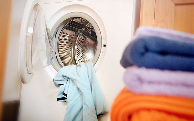 شناخت انواع پارچه‌ جهت شستشوی صحیح در ماشین‌ لباسشویی